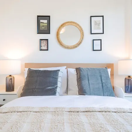 Apartmán Flat With Backyard 5 Min To Marina *