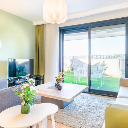 Flat With Backyard 5 Min To Marina * Çeşme